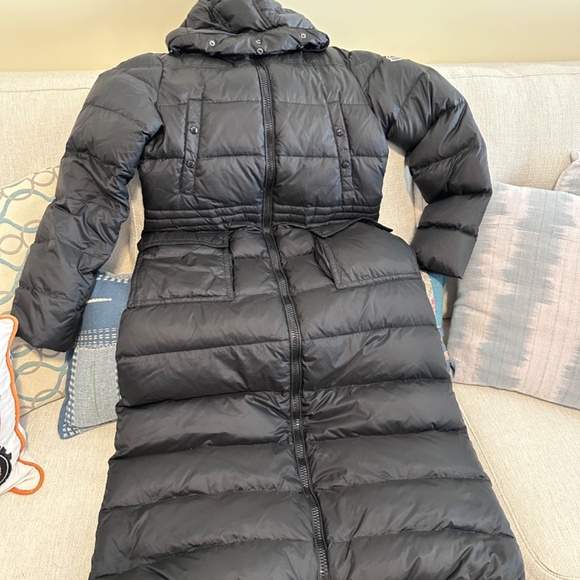 Moncler, Long puffer jacket - Picture 3 of 4